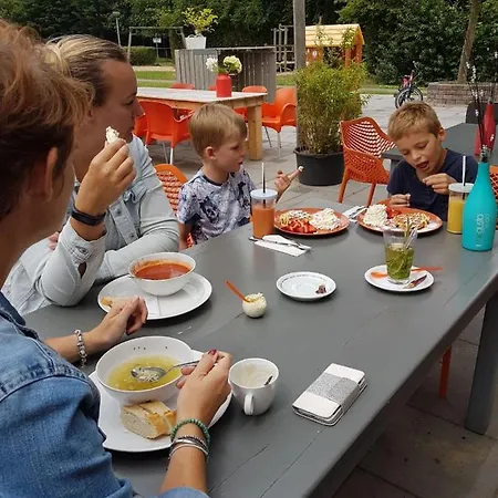 Üdülőpark Rekerlanden 220 Schoorldam